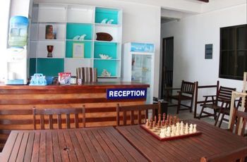 Cokes Surf Camp Hotel Тулусдоо Екстериор снимка